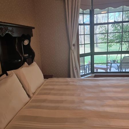 Hill Top Country Guest House เลิฟเดล ภายนอก รูปภาพ