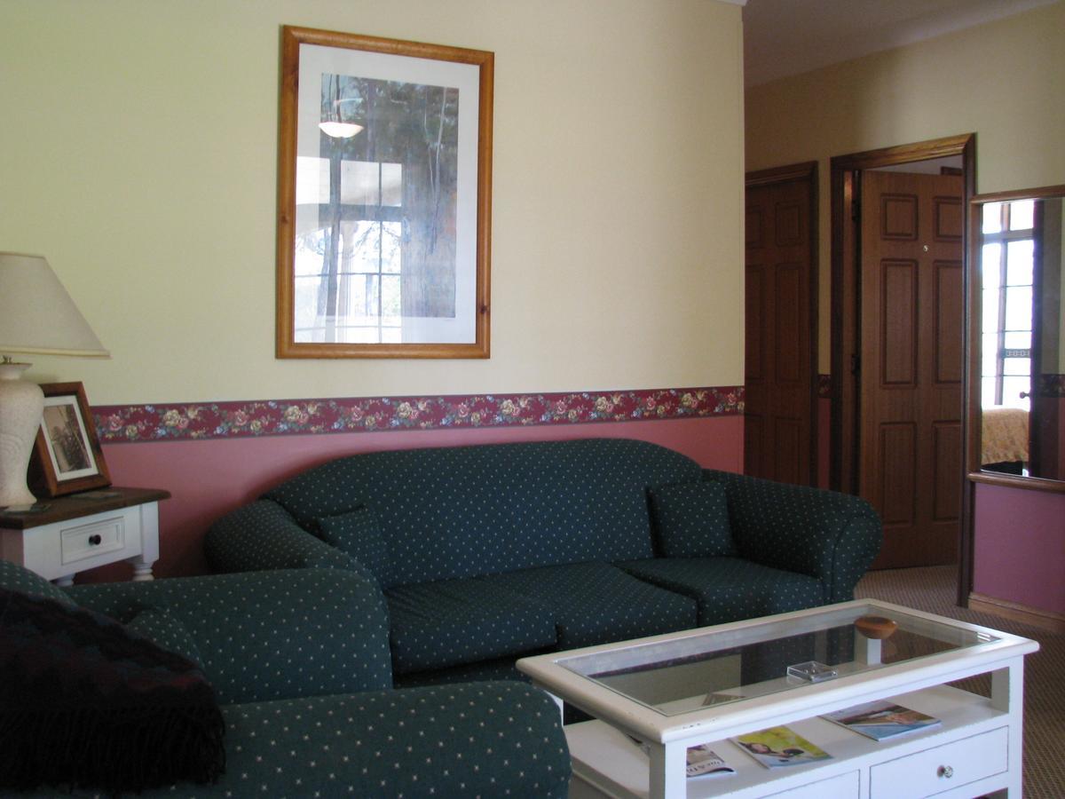 Hill Top Country Guest House เลิฟเดล ภายนอก รูปภาพ